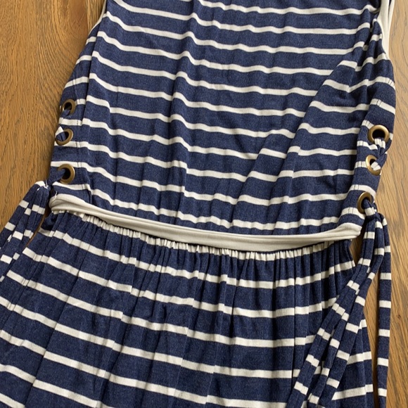 Women’s Max Studio Dress, size Medium - Picture 4 of 7